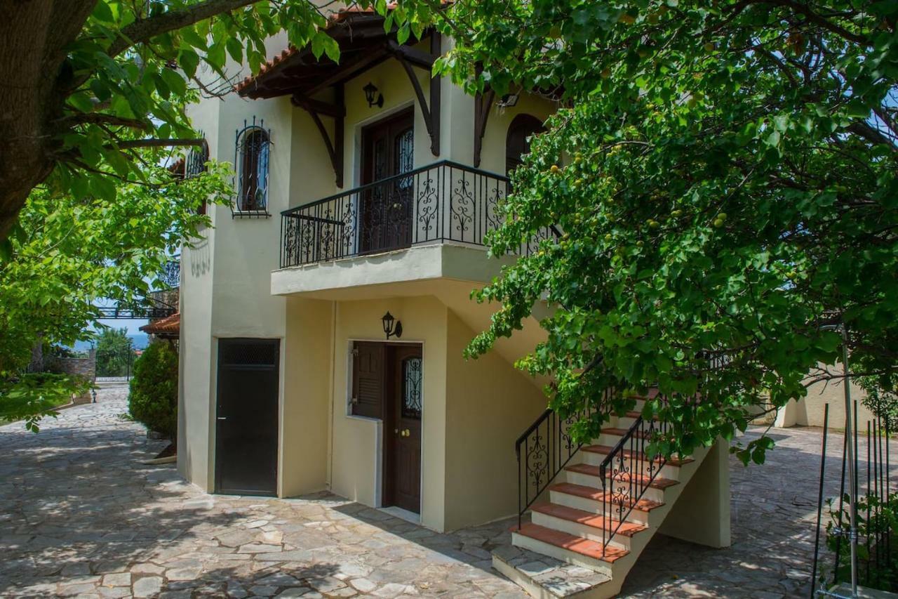 Villa Anna Nea Skioni Exterior photo